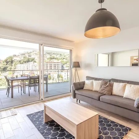 Holiday home Beautiful With Terracepool - Near Monaco # Beausoleil